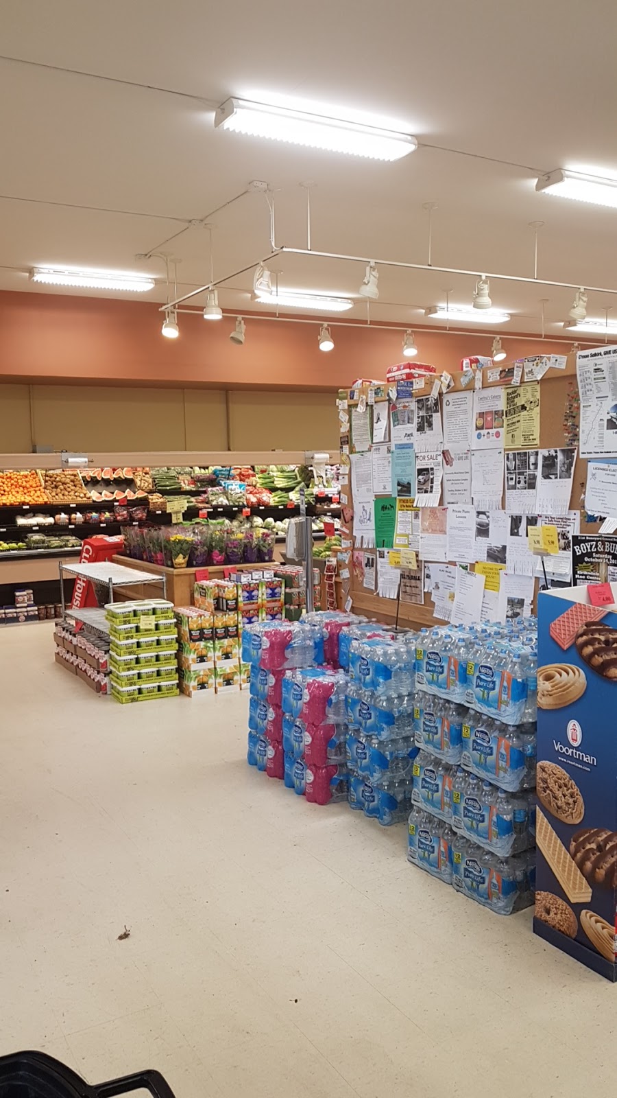 Harrys Foods | 37 St Andrews Rd, Saint Andrews, MB R1A 2X5, Canada | Phone: (204) 338-7538