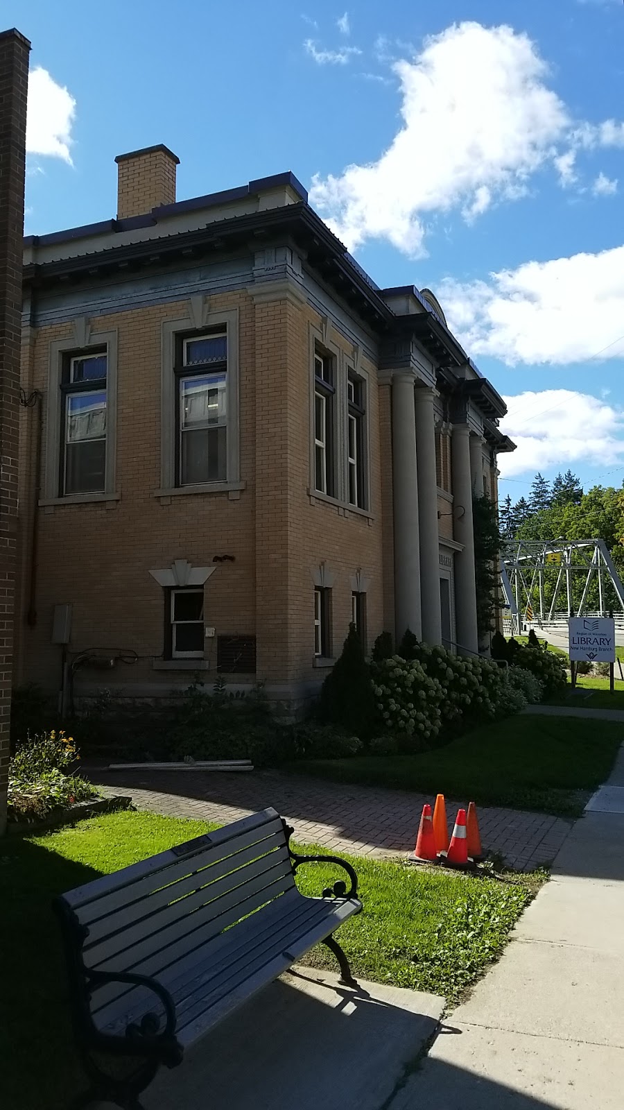 New Hamburg Branch Library | 145 Huron Street, New Hamburg, ON N3A 1K1, Canada | Phone: (519) 662-1112