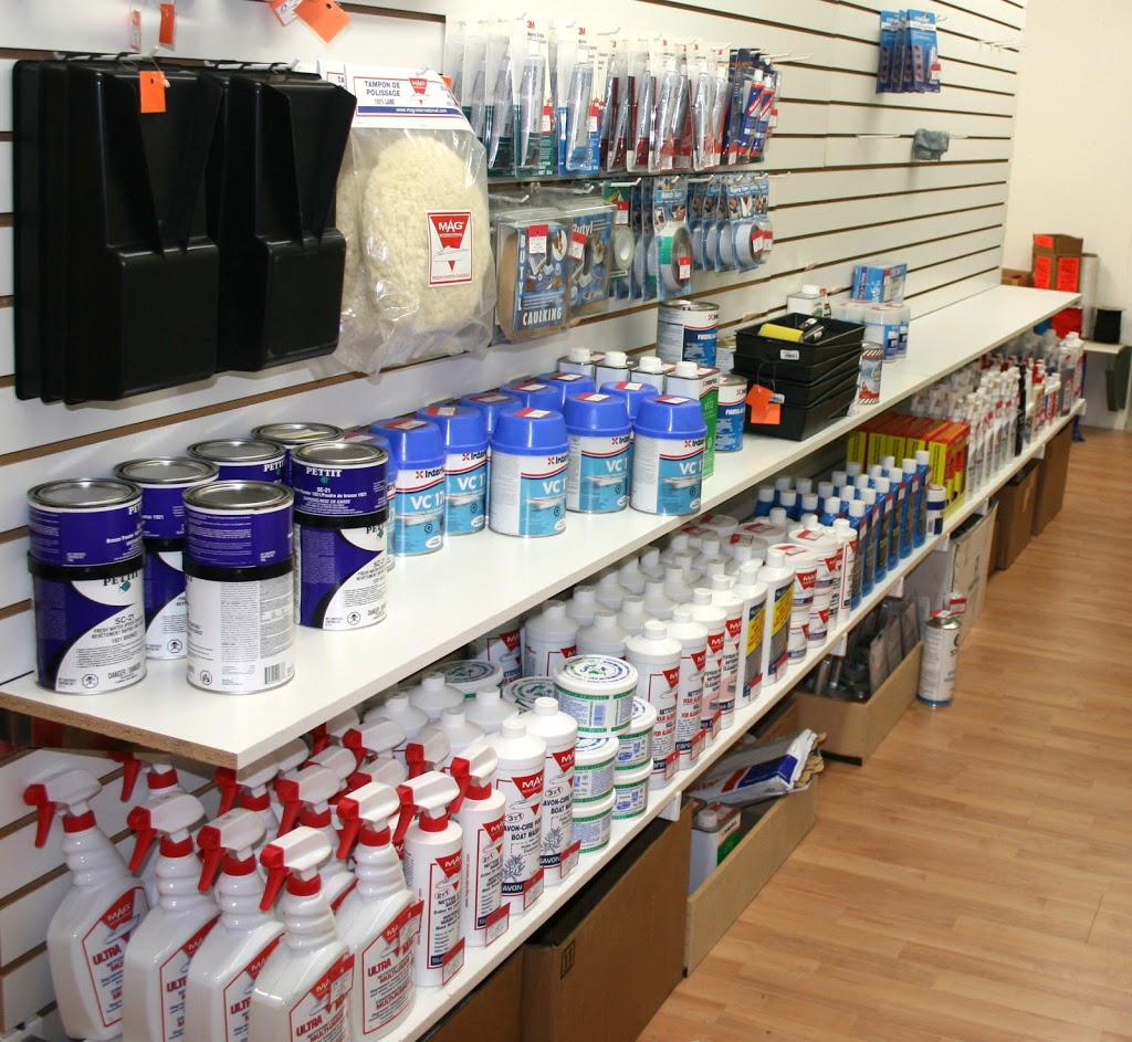 Voiles Saintonge inc | 260 Rue Saint-Urbain #45, Granby, QC J2G 8M8, Canada | Phone: (418) 254-1698