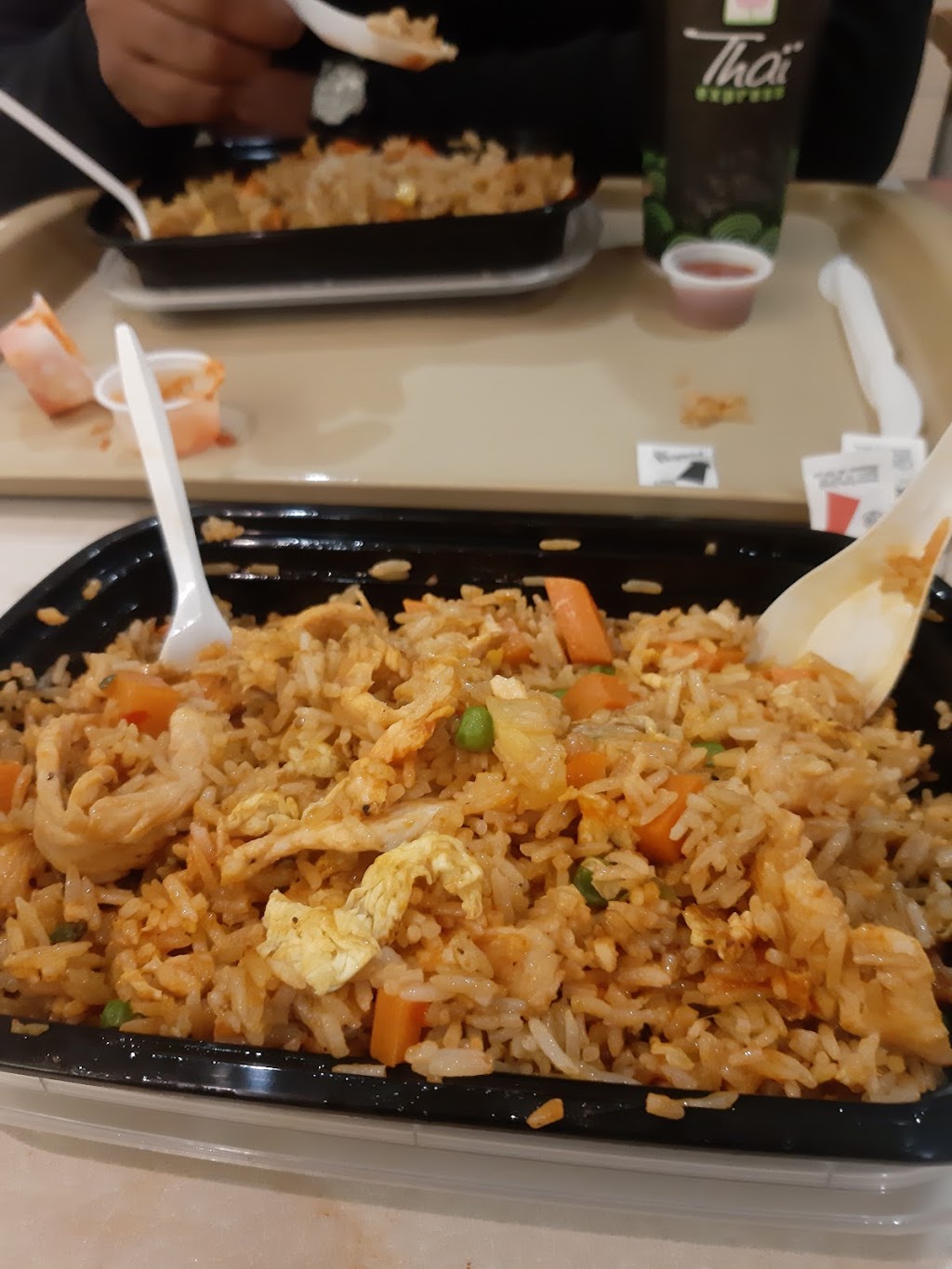 Hot Wok Chinese Restaurant | 477 Grove St E, Barrie, ON L4M 5Y9, Canada | Phone: (705) 735-1666