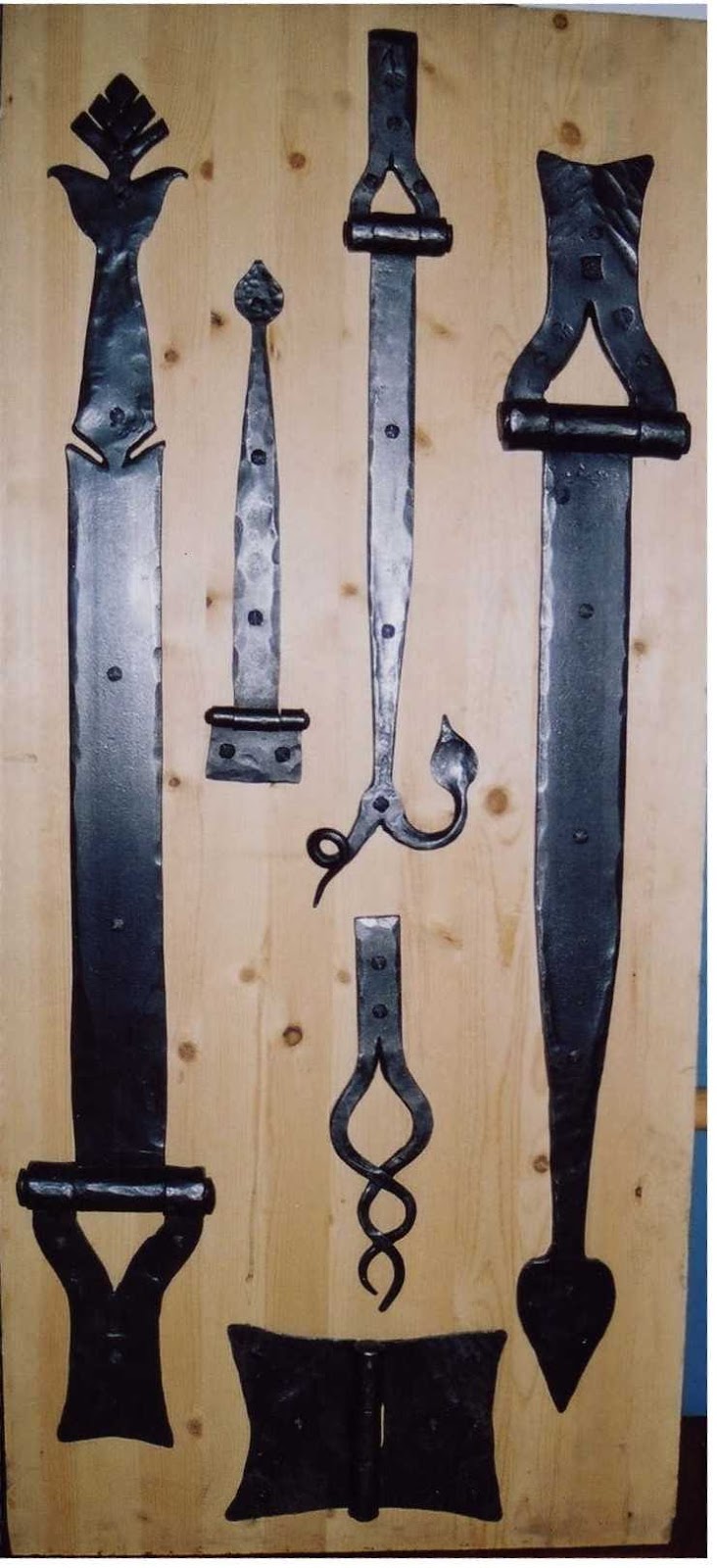 Chinook Forge | Sundre, AB T0M 1X0, Canada | Phone: (403) 638-3529