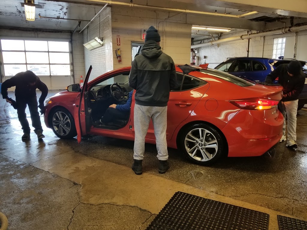 Dennys Touchfree Car Wash Full Service | 3436 Mavis Rd, Mississauga, ON L5C 1T8, Canada | Phone: (905) 272-0611