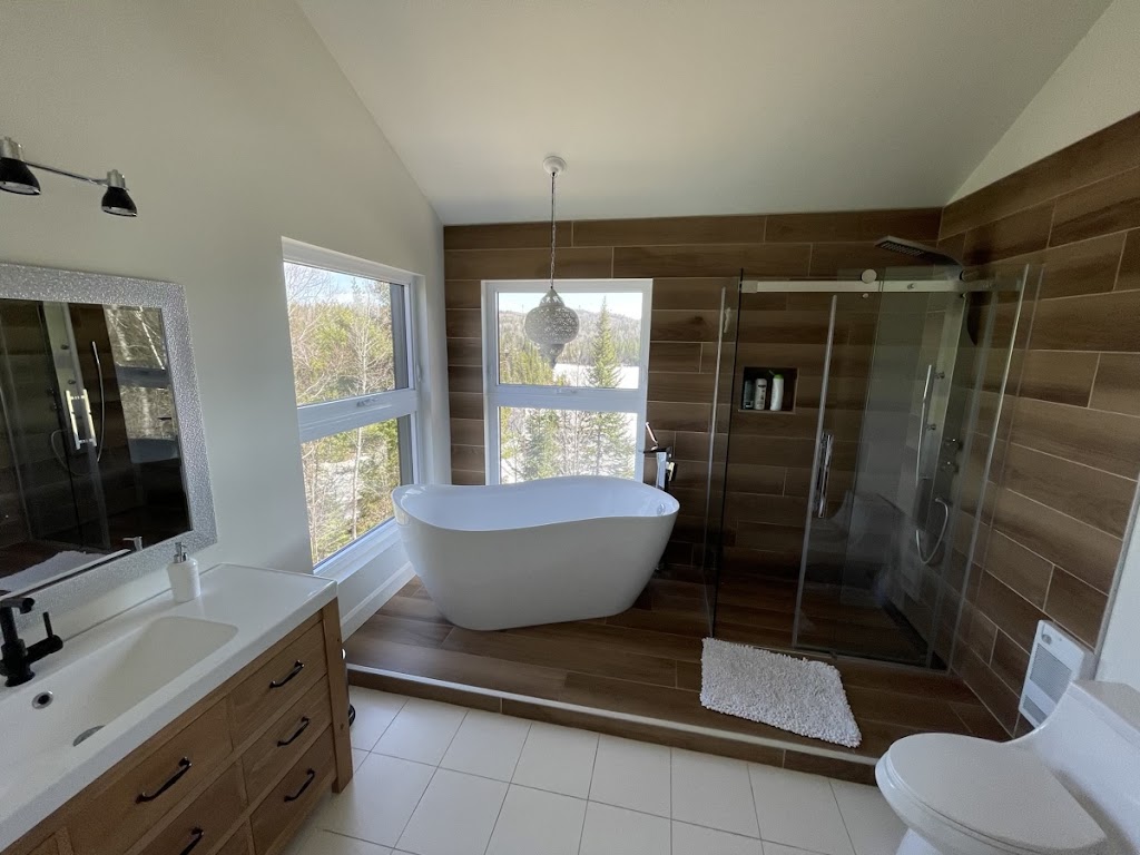 Chalet Plein Sud | 611 Rue Marie, Saint-Côme, QC J0K 2B0, Canada | Phone: (514) 582-8524