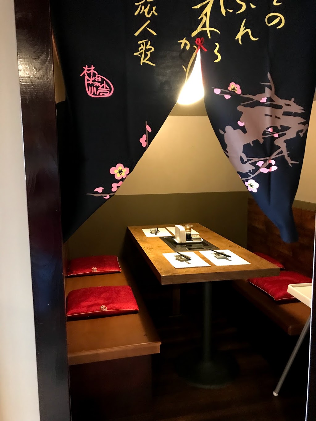 Galbi Korean BBQ | 6024 48 Ave, Camrose, AB T4V 0K3, Canada | Phone: (780) 673-7990