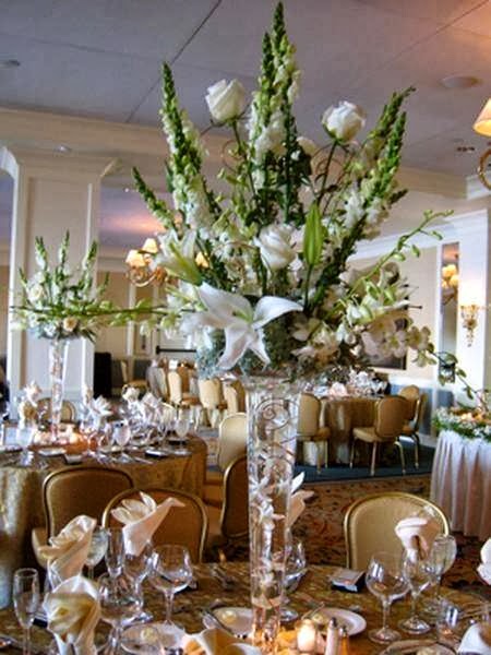 Angelos Flowers & Gifts | 660 Eglinton Ave W, Mississauga, ON L5R 3V2, Canada | Phone: (905) 507-4350