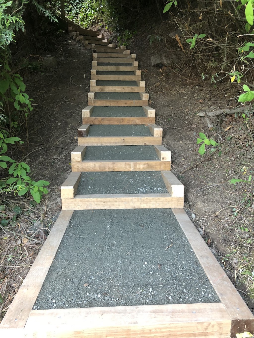 RGH Construction. Decks, Gates & Deer Fences | 6790 Bell McKinnon Rd, Duncan, BC V9L 6B7, Canada | Phone: (250) 710-7810