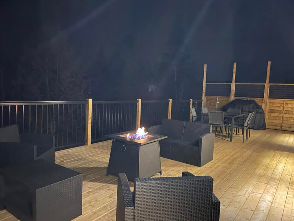 Chalet Le Kodiack | 181 chemin Marie-Andrée, Trois-Rives, QC G0X 2C0, Canada | Phone: (819) 698-9089