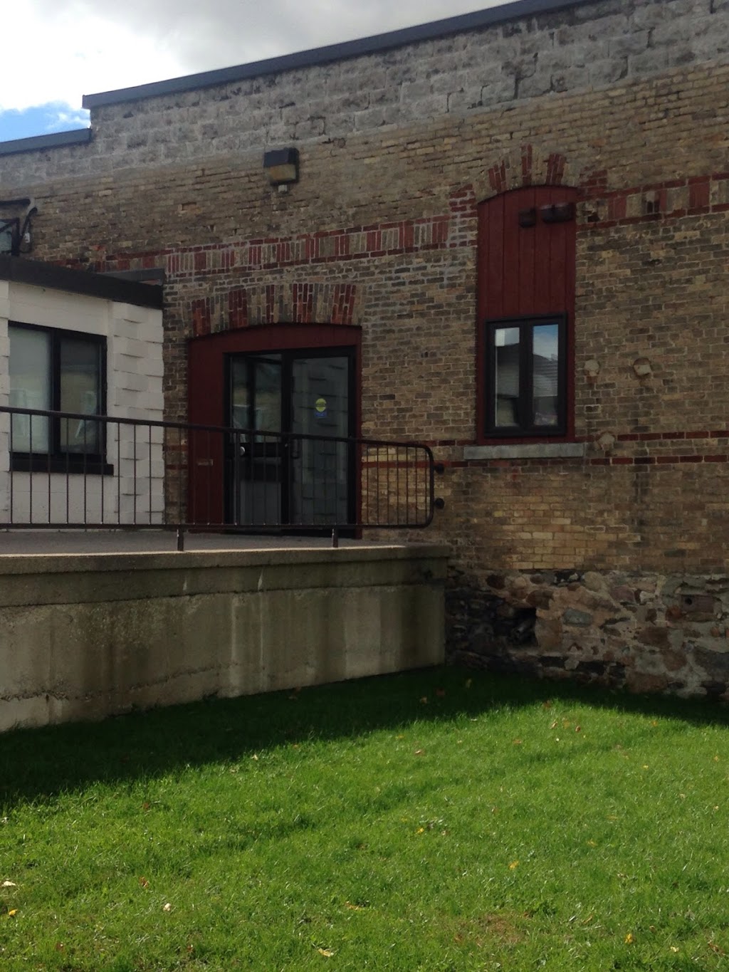 Absolute Massage Therapy | 45 Stanley St, Ayr, ON N0B 1E0, Canada | Phone: (519) 632-8847