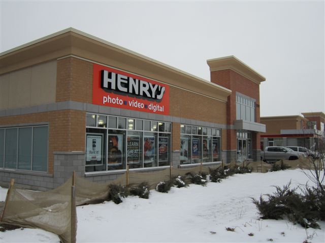 Henrys | 9670 Markham Rd #2, Markham, ON L6E 0H8, Canada | Phone: (905) 201-8926