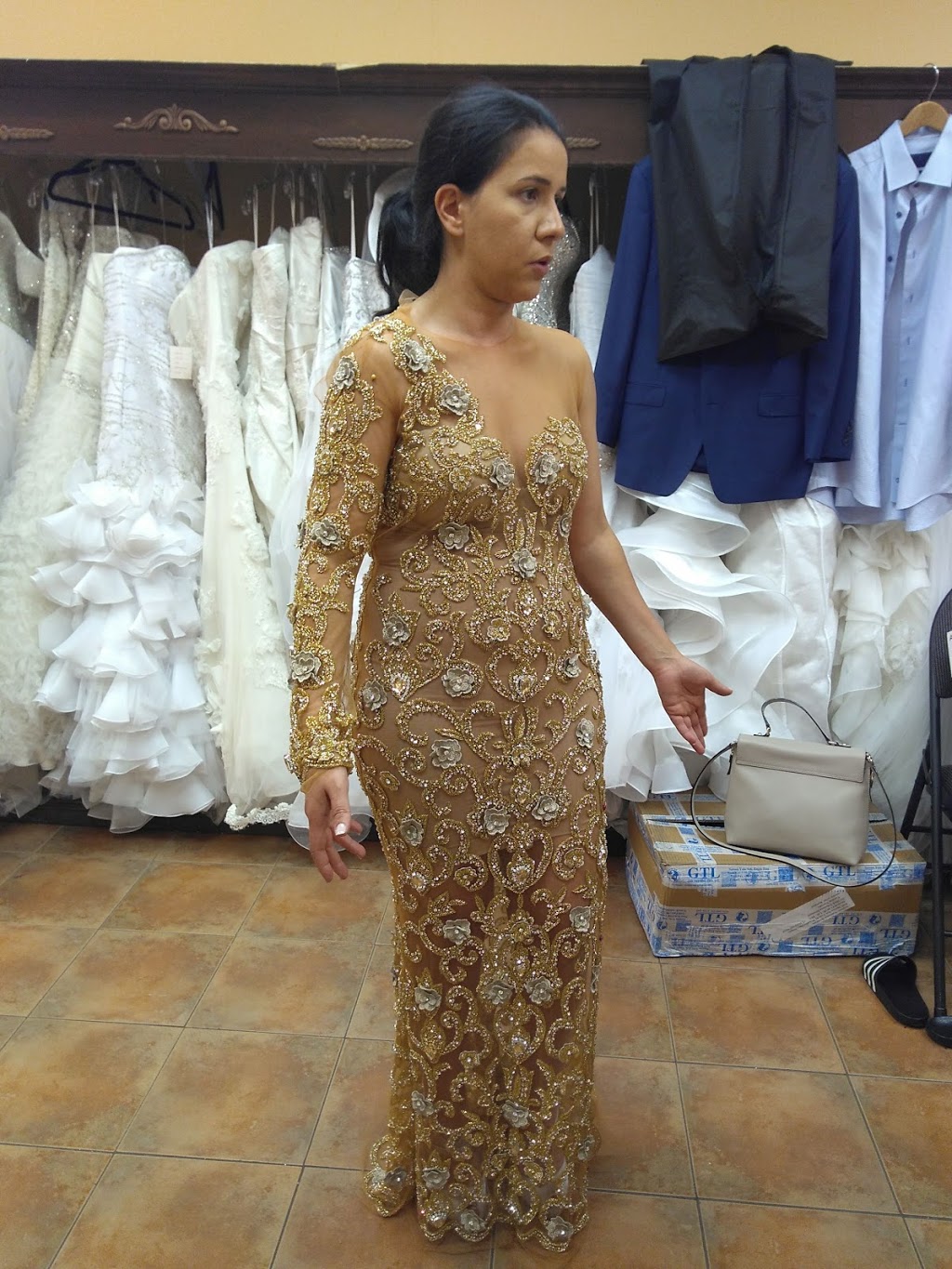 Nusha Valentine Boutique | 4040 Steeles Ave W #42, Woodbridge, ON L4L 4Y5, Canada | Phone: (905) 266-2021