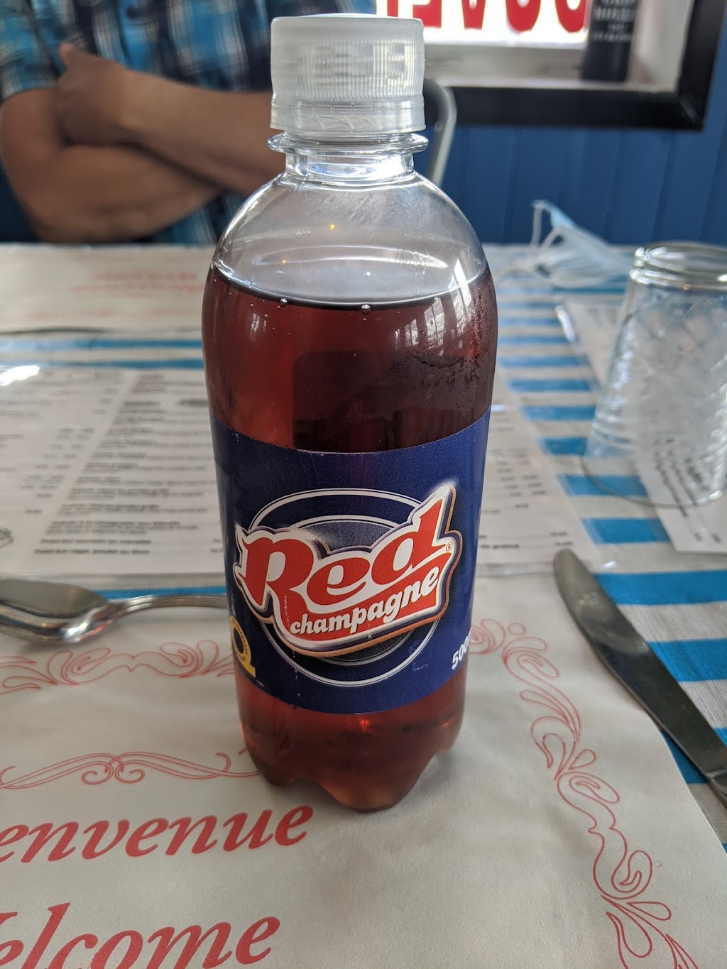 Le Relais du Bleuet | 1801 Rue Principale, Chambord, QC G0W 1G0, Canada | Phone: (418) 480-8464
