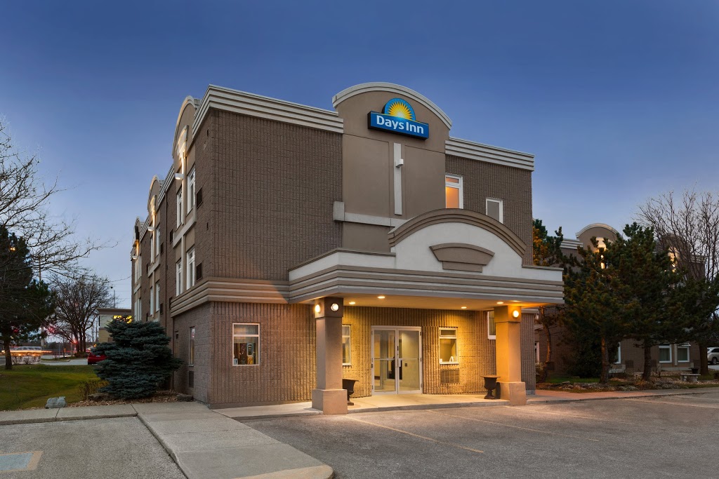 Days Inn by Wyndham Toronto West Mississauga | 4635 Tomken Rd, Mississauga, ON L4W 1J9, Canada | Phone: (905) 238-5480