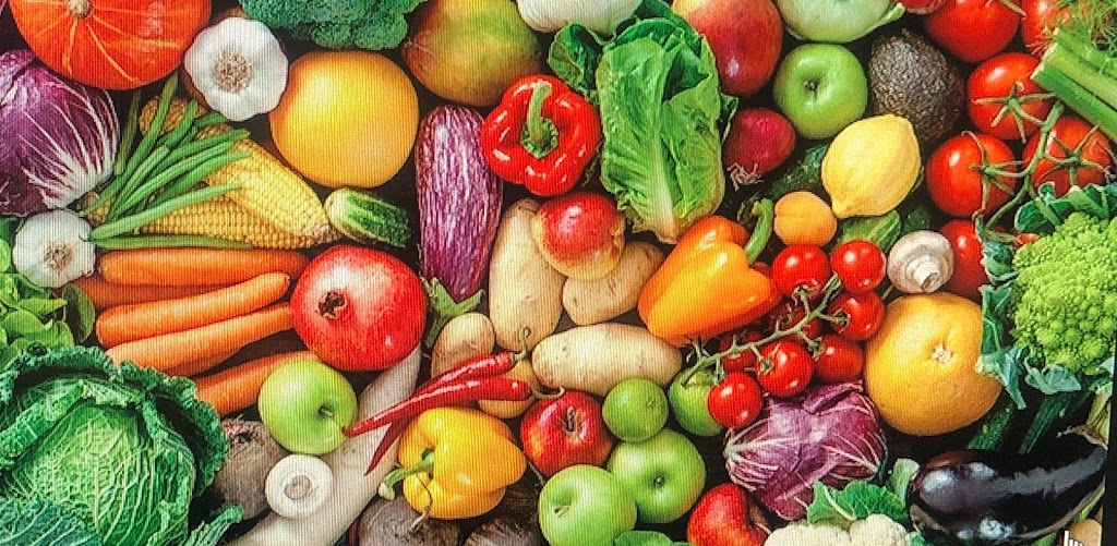 Best Foods Grocery | 1002 E 12th Ave, Vancouver, BC V5T 2J6, Canada | Phone: (604) 876-8654