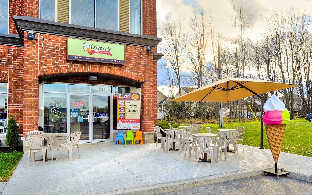 Crémerie Le Temps DUne Glace Terrebonne | 3175 Boulevard de la Pinière Local 109, Terrebonne, QC J6X 4P7, Canada | Phone: (450) 492-4616