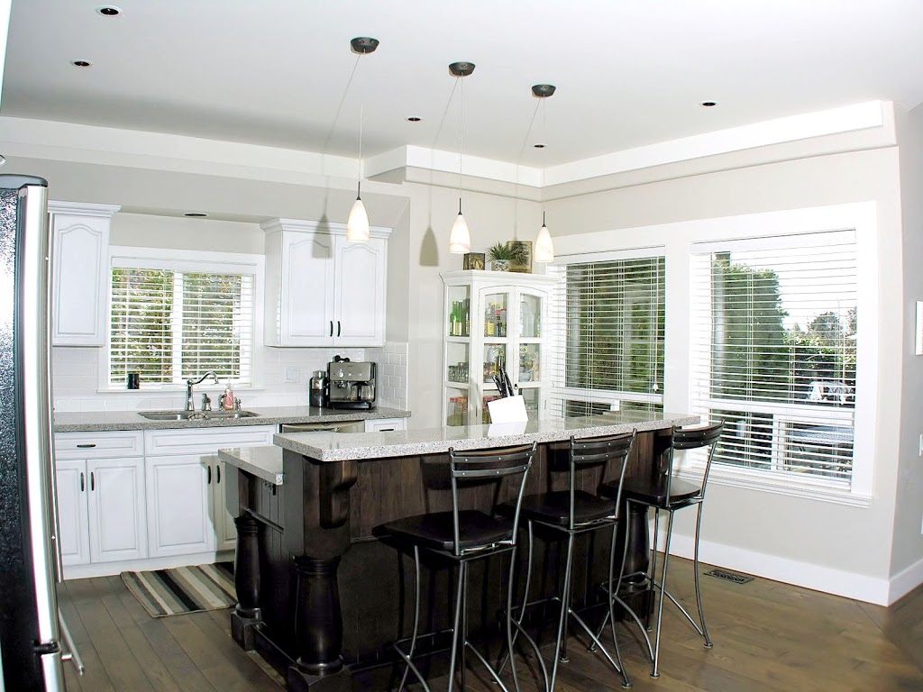 Genesis Painting | 29518 Sunvalley Crescent, Abbotsford, BC V4X 1J2, Canada | Phone: (604) 302-1413