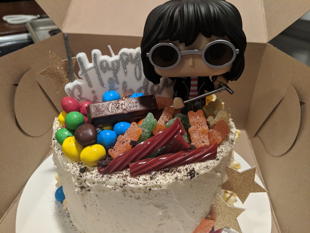Killer Cupcakes Goremet | 32A Wilson St, Guelph, ON N1H 4G5, Canada | Phone: (519) 993-2520