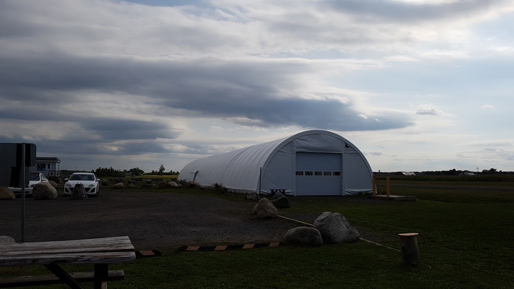 Parachutisme Atmosphair | 438 Chemin Ville-Marie, Pintendre, QC G6C 1B5, Canada | Phone: (418) 834-7272