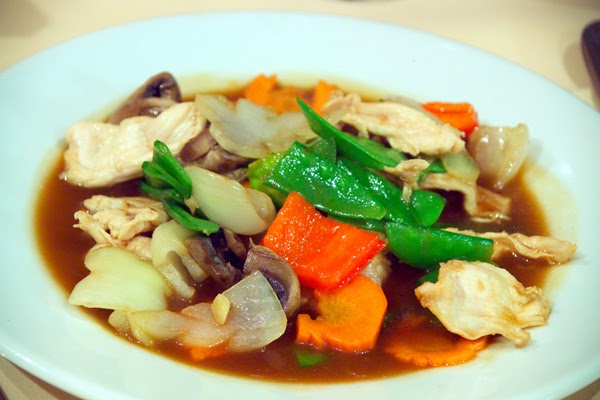Pacific Hut Restaurants and Bakeshop | 3223 17 Ave SE, Calgary, AB T2A 0R1, Canada | Phone: (403) 248-2466