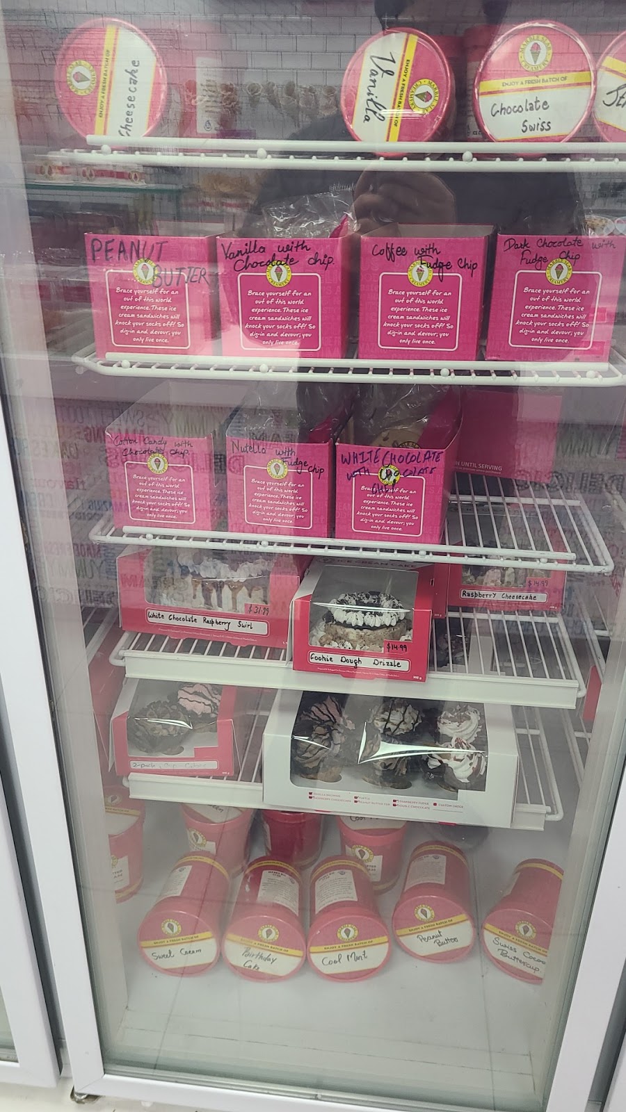 Marble Slab Creamery Whiterock | 14967 Marine Dr, White Rock, BC V4B 1C3, Canada | Phone: (604) 531-6491