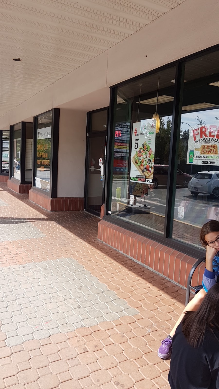 Freshslice Pizza | 20999 88 Ave #204, Langley City, BC V1M 2C9, Canada | Phone: (778) 298-2889
