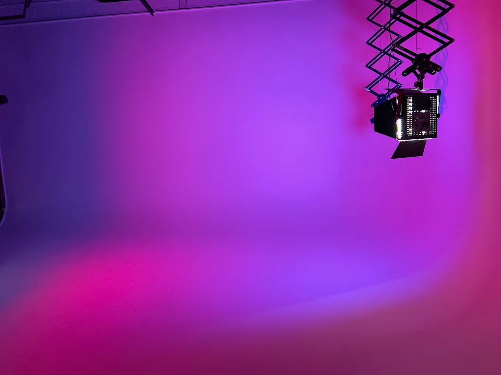 Blue Phoenix Studios | 10 Sunray St #13, Whitby, ON L1N 9B5, Canada | Phone: (289) 600-5741