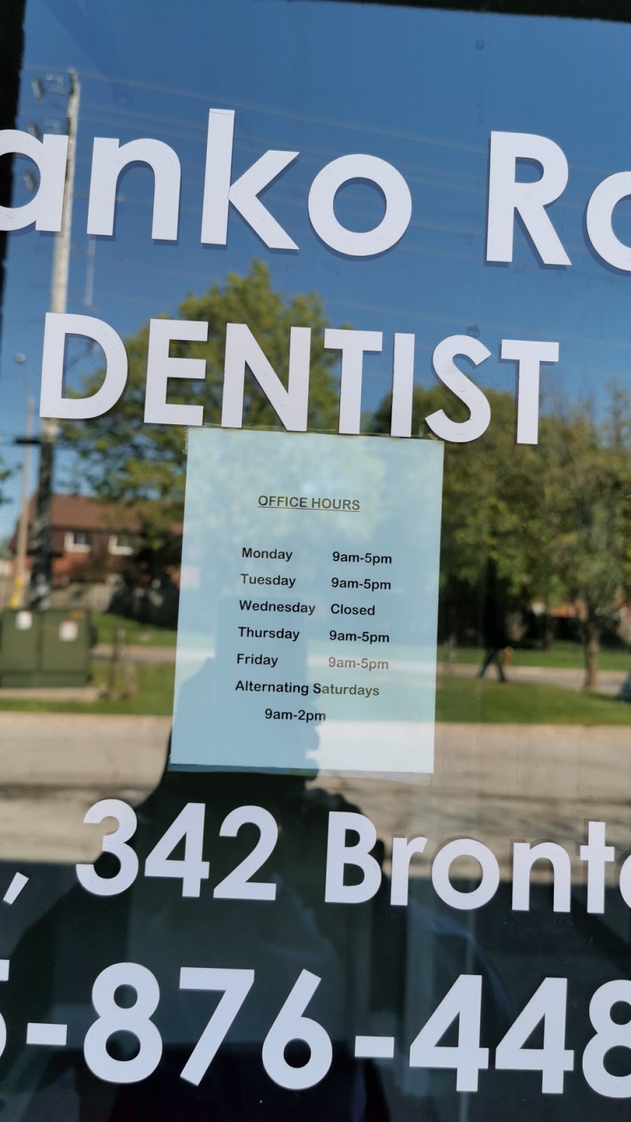 Radisic Branko Dr | 342 Bronte St S, Milton, ON L9T 5B6, Canada | Phone: (905) 897-1300