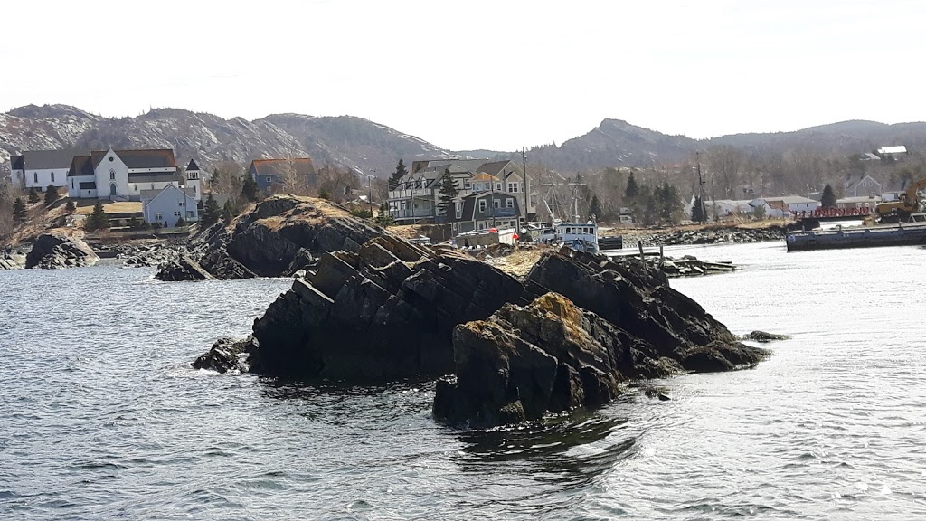 Brigus Seacliff | 44 Harbour Dr, Brigus, NL A0A 1K0, Canada | Phone: (709) 528-4488