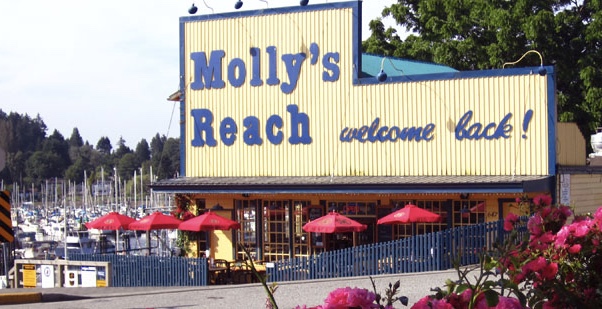 Mollys Reach Restaurant | 647 School Rd, Gibsons, BC V0N 1V0, Canada | Phone: (604) 886-9710