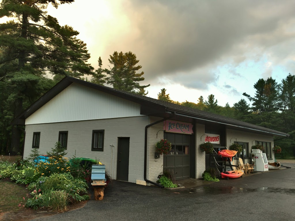 The MAZ Paddle Shop | 14701 ON-41, Cloyne, ON K0H 1K0, Canada | Phone: (613) 336-1358