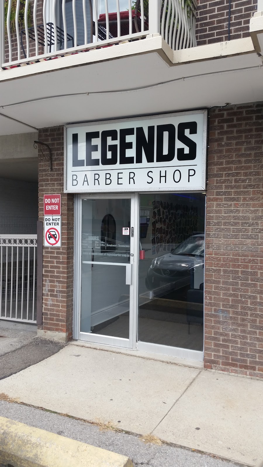 Legends Barber Shop | 107 Holland St W, Bradford, ON L3Z 1R8, Canada | Phone: (905) 551-1424