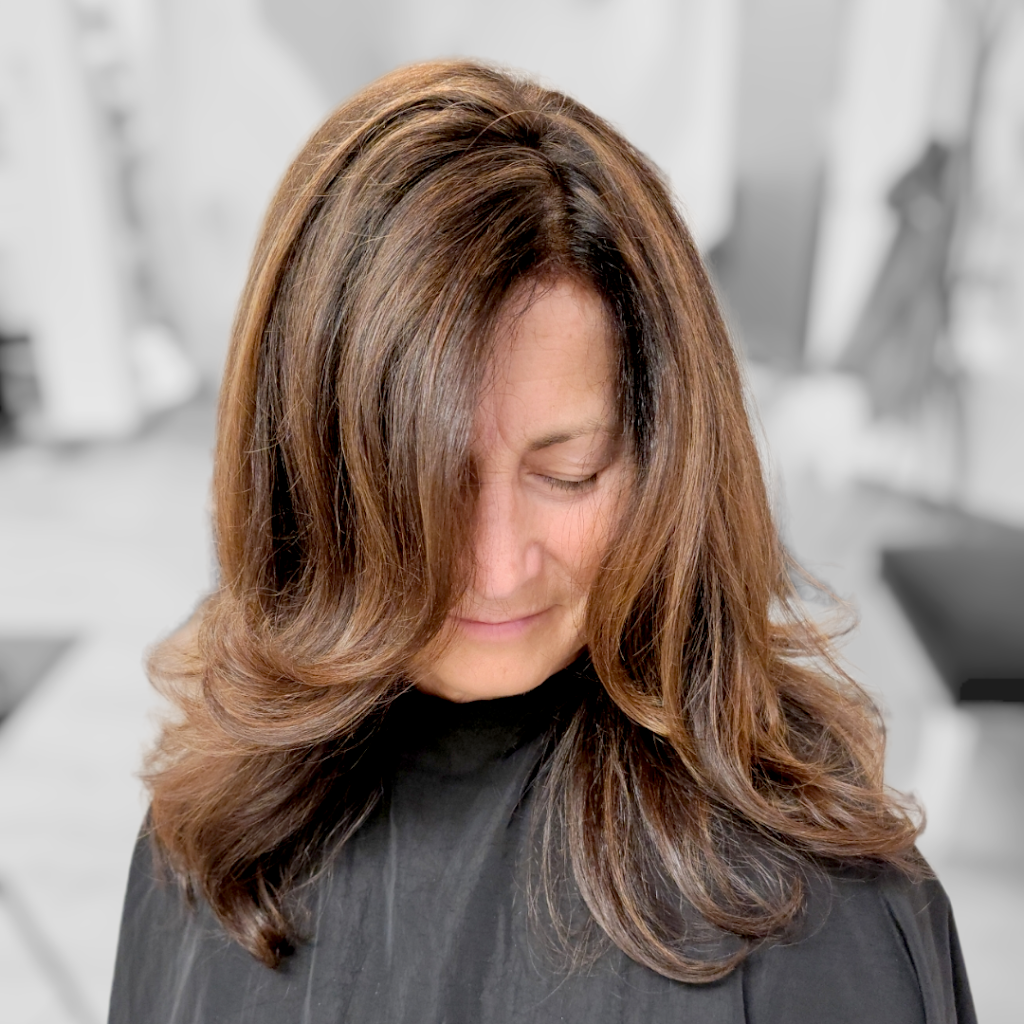 Robyn Lee Hair Expert | 131 Presley Pl #3, Victoria, BC V9B 0S4, Canada | Phone: (778) 966-1415