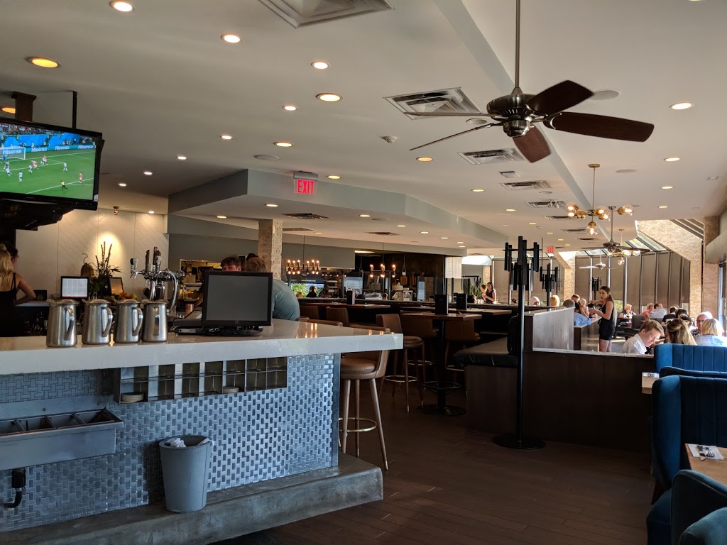 Earls Kitchen + Bar | 211 Bernard Ave, Kelowna, BC V1Y 6N2, Canada | Phone: (250) 763-2777