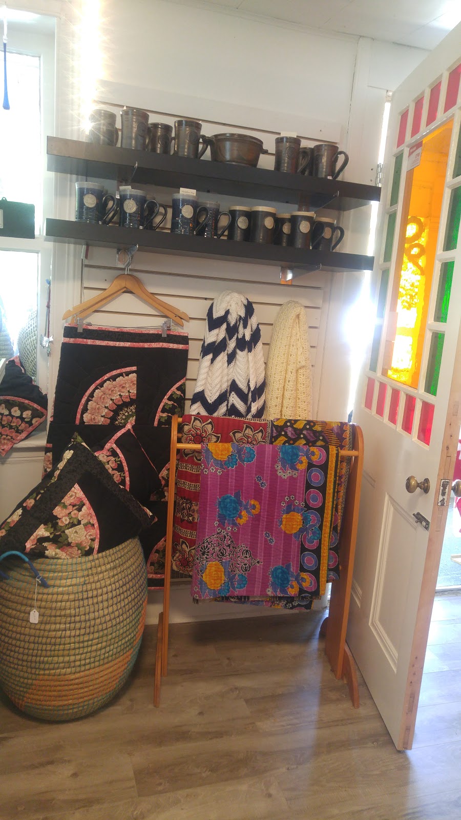 Clay & Gourmet | 19 Bayfield Main St N, Bayfield, ON N0M 1G0, Canada | Phone: (519) 565-2211