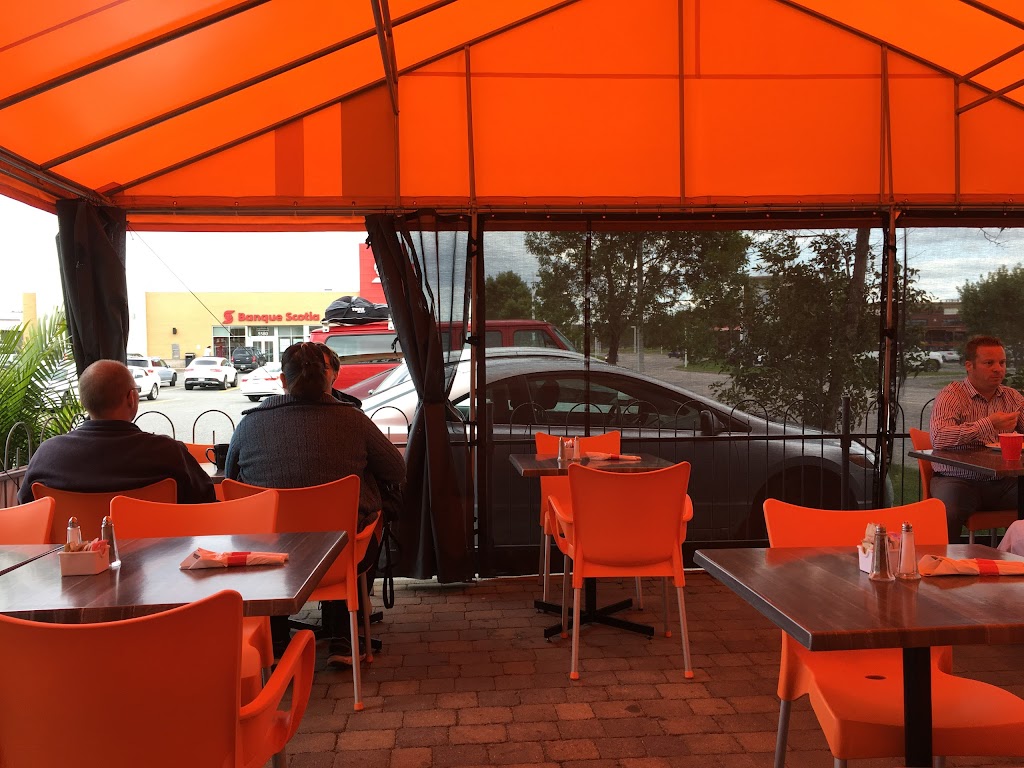 Tutti Frutti déjeuner et diner | 5560 Bd des Gradins, Québec, QC G2J 1R7, Canada | Phone: (418) 624-1199
