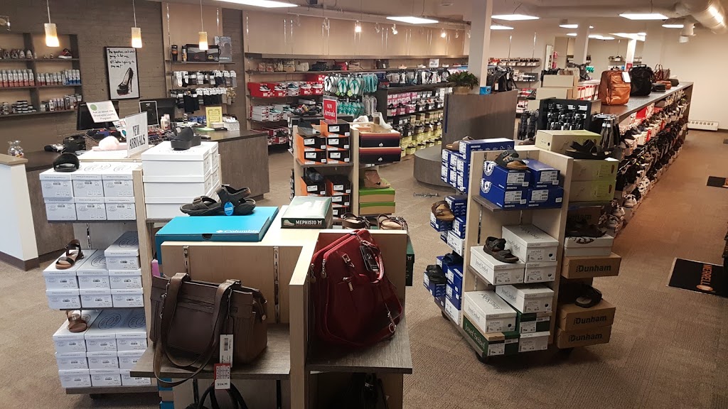 Shoetopia - Mount Forest | 235 Main St S, Mount Forest, ON N0G 2L1, Canada | Phone: (519) 509-1834