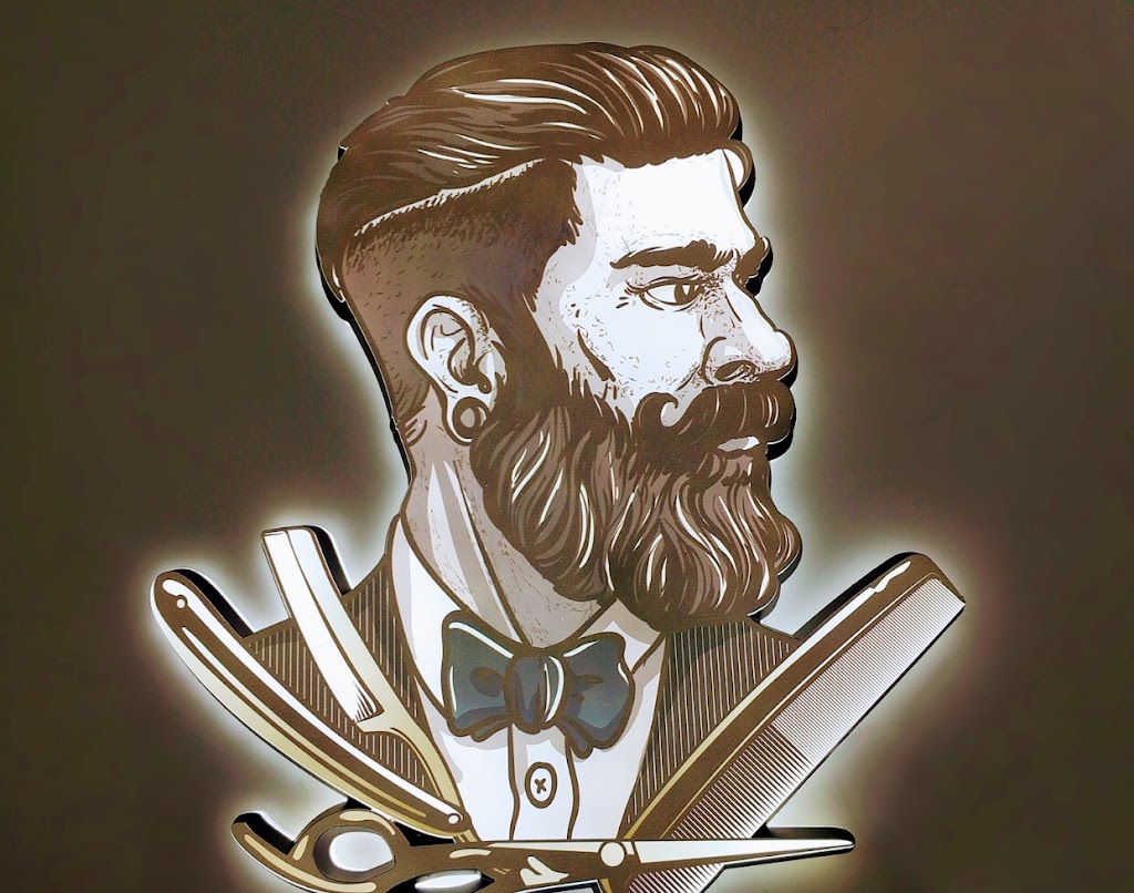 Esquire Barbier Barber Shop | 1284 Av. Bernard, Outremont, QC H2V 1V9, Canada | Phone: (514) 360-0417