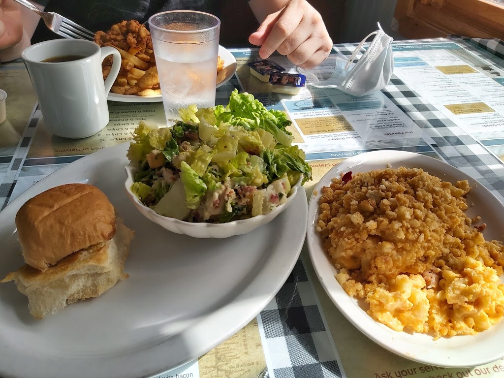 Bayview Restaurant (Margies) | 13 Main St, Joggins, NS B0L 1A0, Canada | Phone: (902) 251-2224