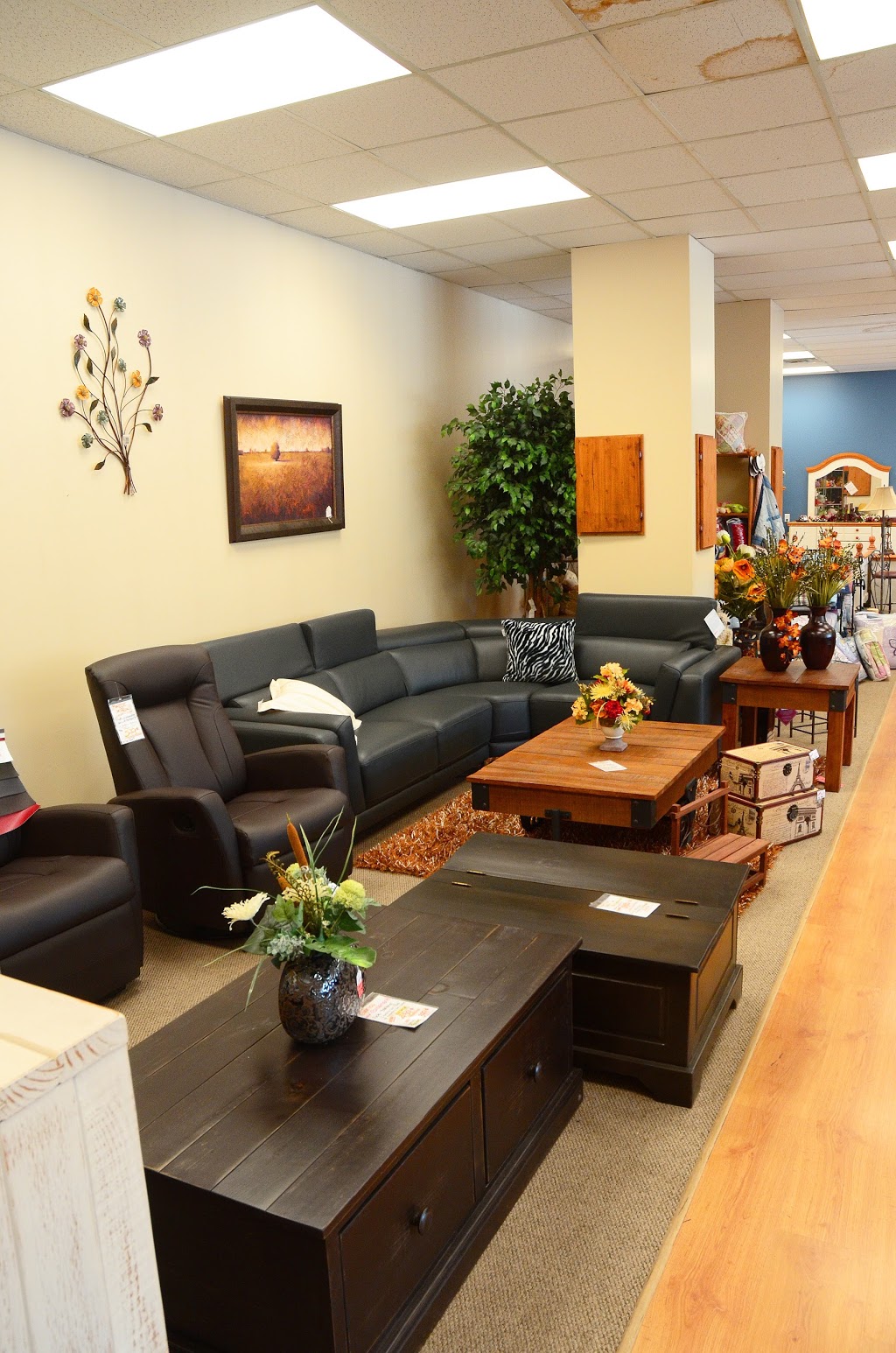 Meubles & Cie | 2140 Boulevard du Curé-Labelle, Saint-Jérôme, QC J7Y 1T2, Canada | Phone: (450) 438-6660