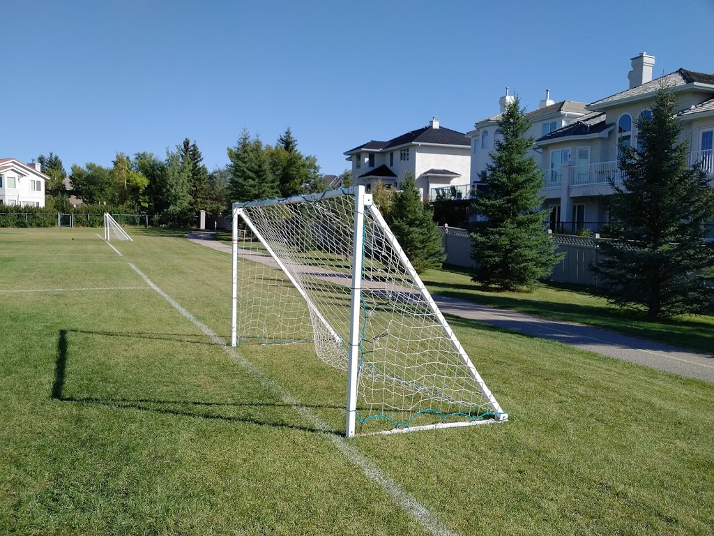 Signal Ridge SW Field | 40 Sienna Hills View SW, Calgary, AB T3H 2Y9, Canada