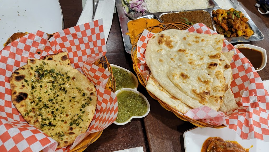 Panj Taara Bar & Grill | 4355 King St E Unit B, Kitchener, ON N2P 2E9, Canada | Phone: (519) 650-0500