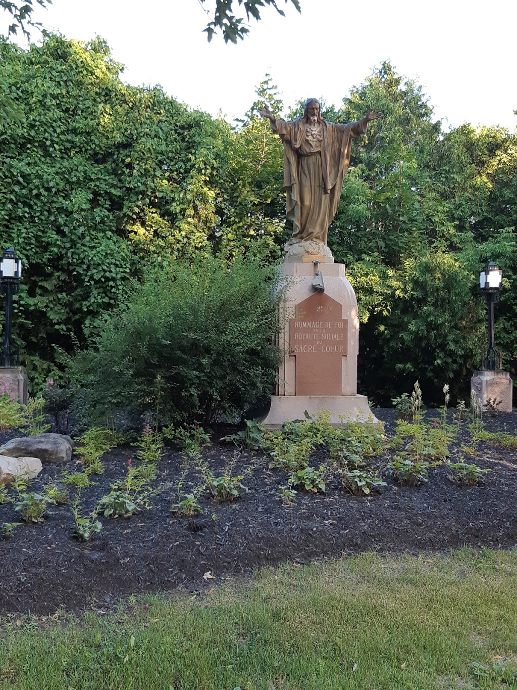 St. Magdalen Church | 4 Rue Saint-Jean-Baptiste E, Rigaud, QC J0P 1P0, Canada | Phone: (450) 451-5751