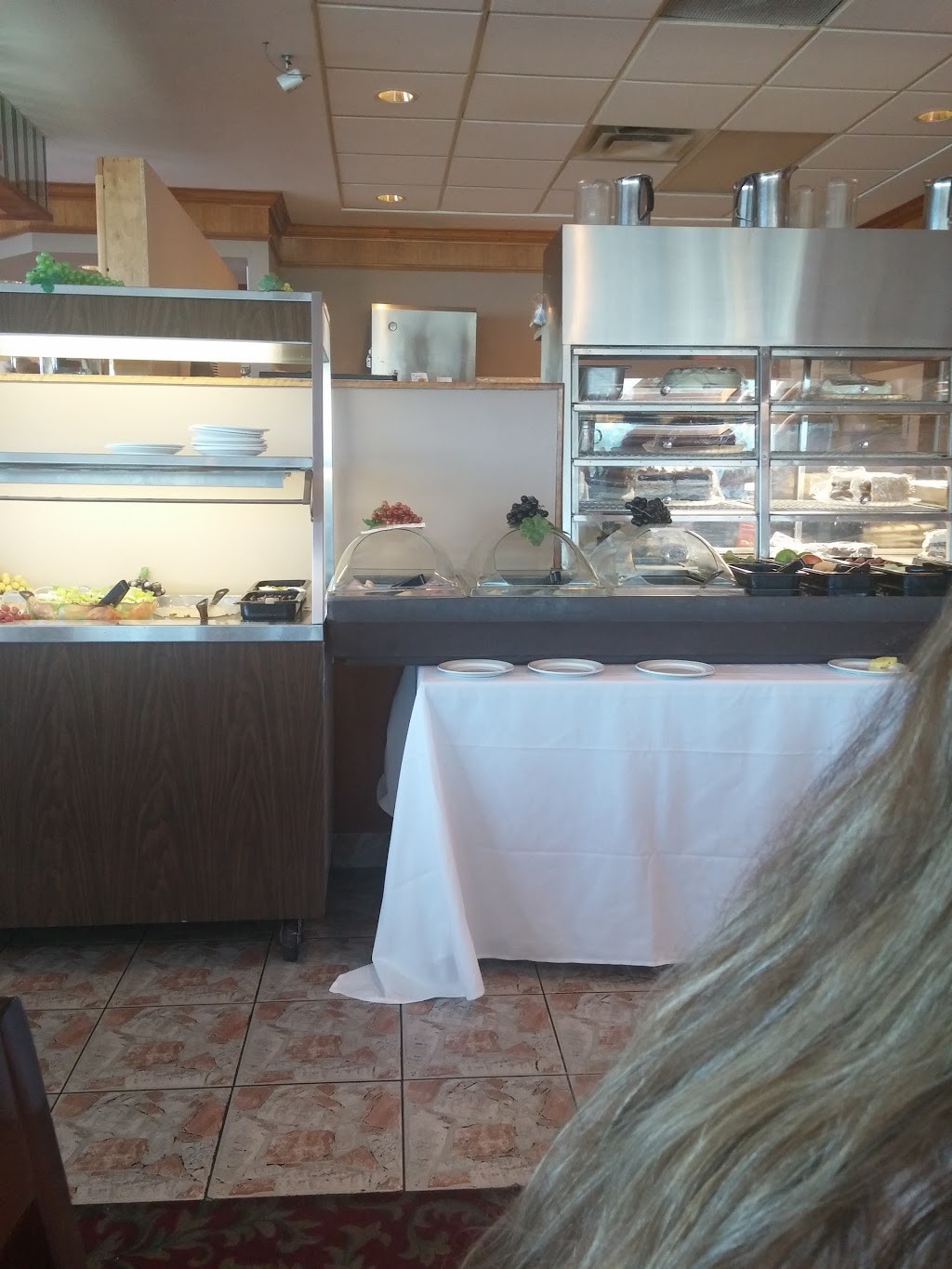 Four Seasons Restaurant | 1455 Fanshawe Park Rd W, London, ON N6H 5L3, Canada | Phone: (519) 471-7570