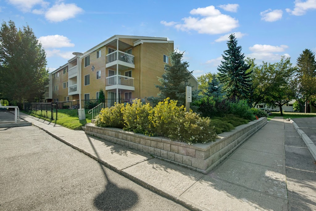 Gateway Gardens Apartments | 96 Grosvenor Blvd, St. Albert, AB T8N 2T1, Canada | Phone: (780) 851-4333