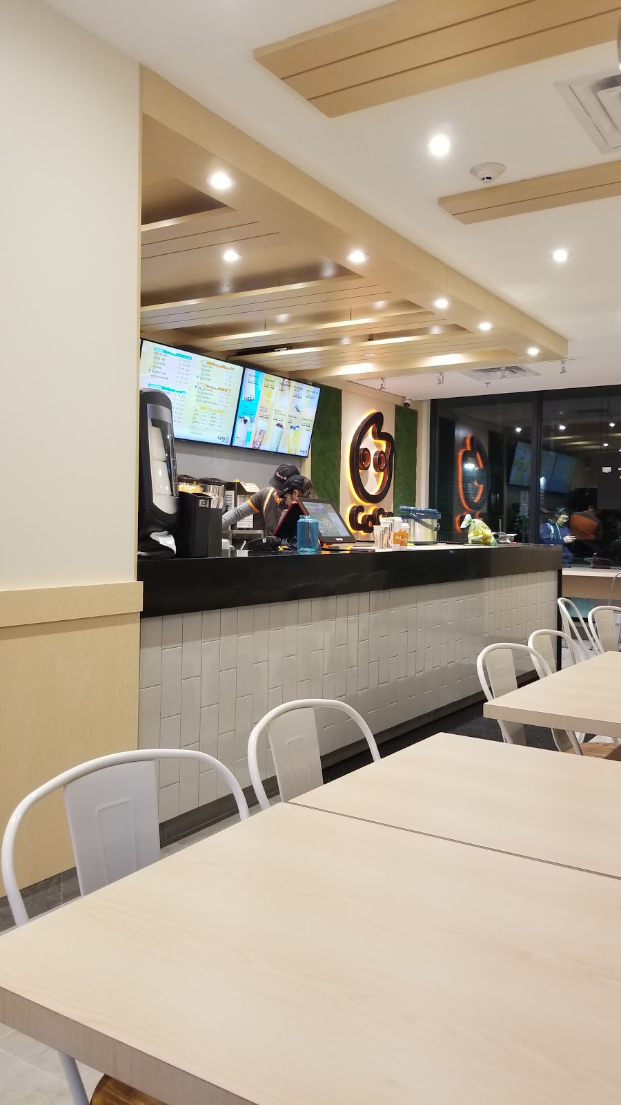 CoCo Fresh Tea & Juice | 1800 Simcoe St N unit 3, Oshawa, ON L1G 4X9, Canada | Phone: (905) 571-3555