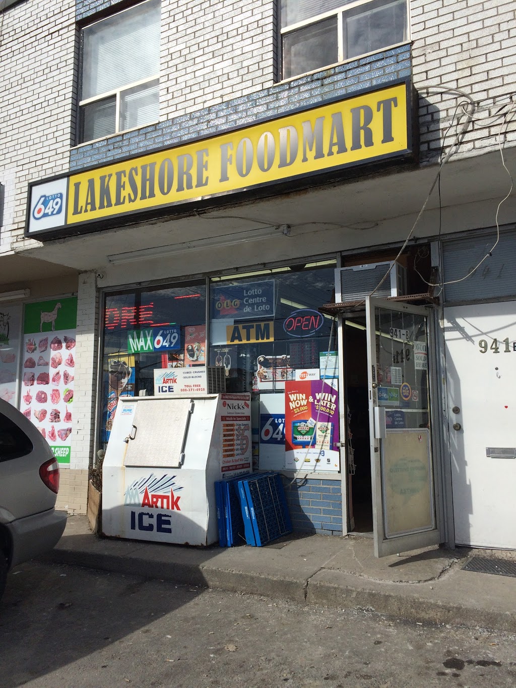 Lakeshore Foodmart | 941 Lakeshore Rd E, Mississauga, ON L5E 1E3, Canada | Phone: (905) 271-0741