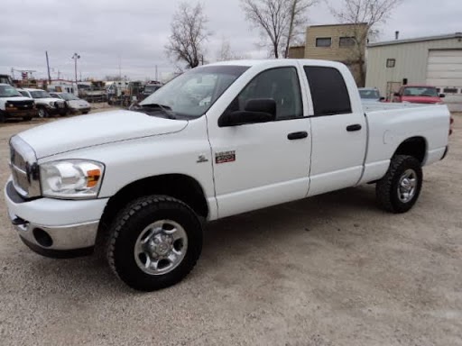 Conquest Truck & Auto Sales | 149 Oak Point Hwy, Winnipeg, MB R2R 1T7, Canada | Phone: (204) 633-1135