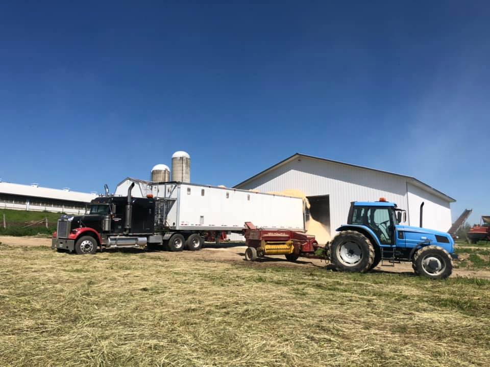 Transport Charles Beaudoin inc. | 180 Rue Caron, Cookshire-Eaton, QC J0B 1M0, Canada | Phone: (819) 678-2165
