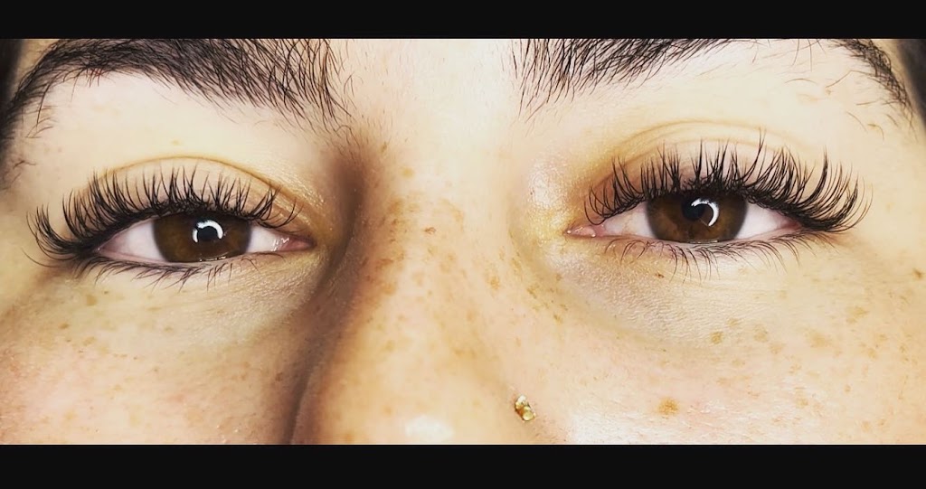 A Good Lashing | 240 Peach Tree Blvd, St Thomas, ON N5R 0J4, Canada | Phone: (519) 709-8833