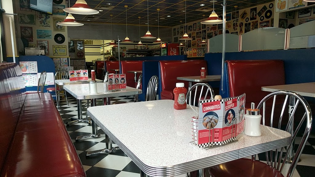 Wimpy’s Diner | 347 Bayfield St Unit #1, Barrie, ON L4M 3C3, Canada | Phone: (705) 503-7200
