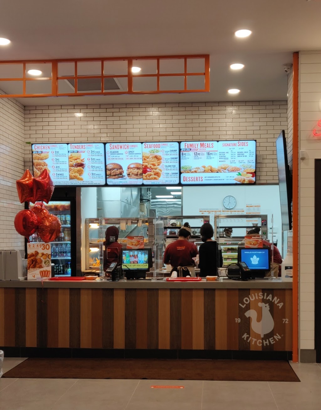 Popeyes Louisiana Kitchen | 5500 Lawrence Ave E, Scarborough, ON M1C 5K4, Canada | Phone: (416) 546-5400